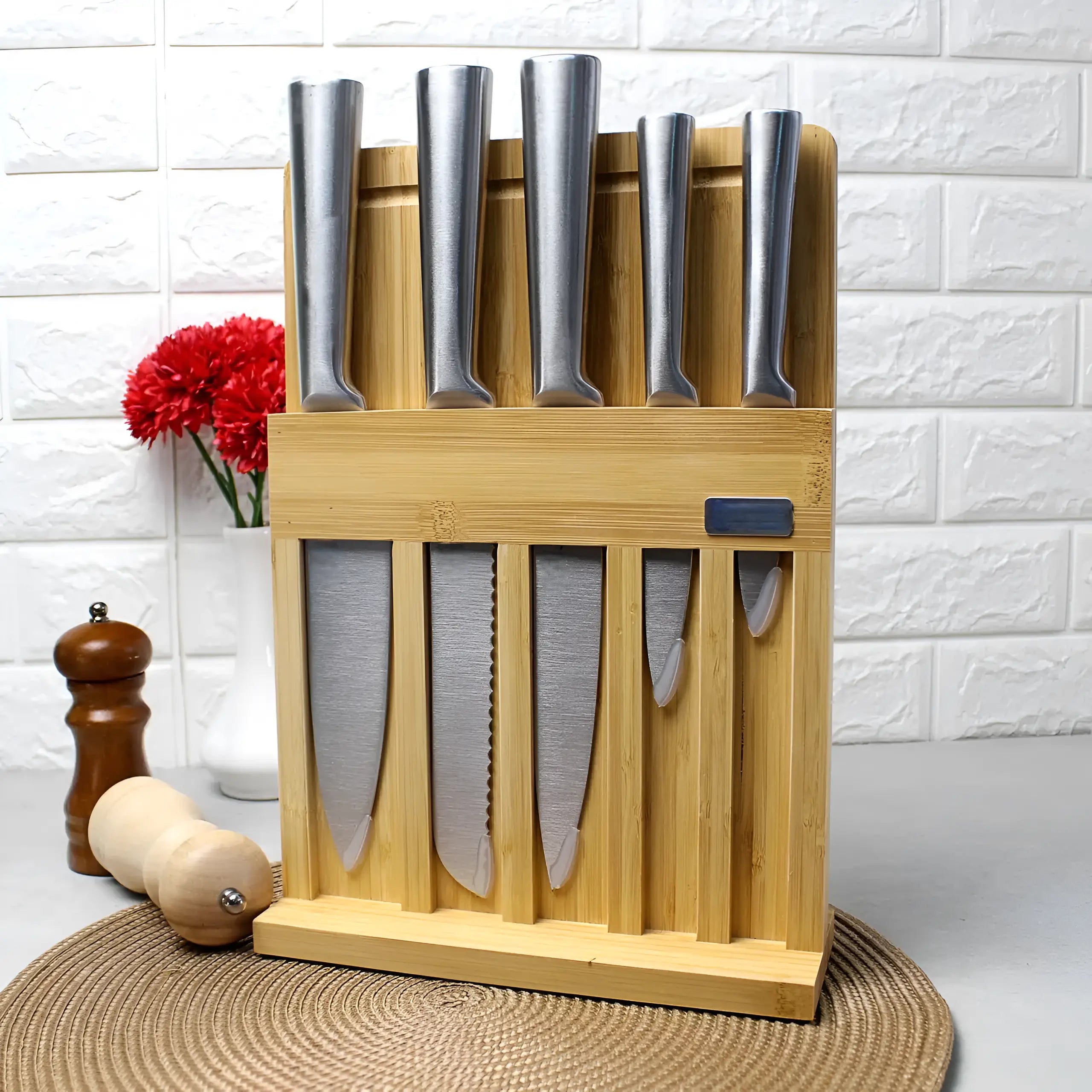 Set universal 5 cutite otel inoxidabil pentru bucatarie Koken cu suport si tocator din bambus, ultra-ascutite, 7 piese