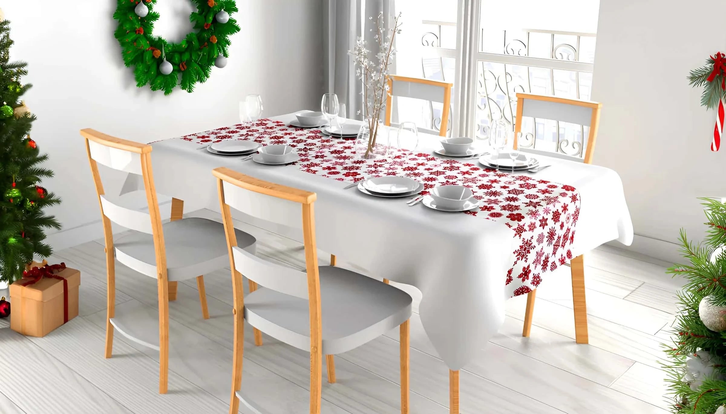 In poza este reprezentata traversa de masa integrata intr-un decor de Craciun.