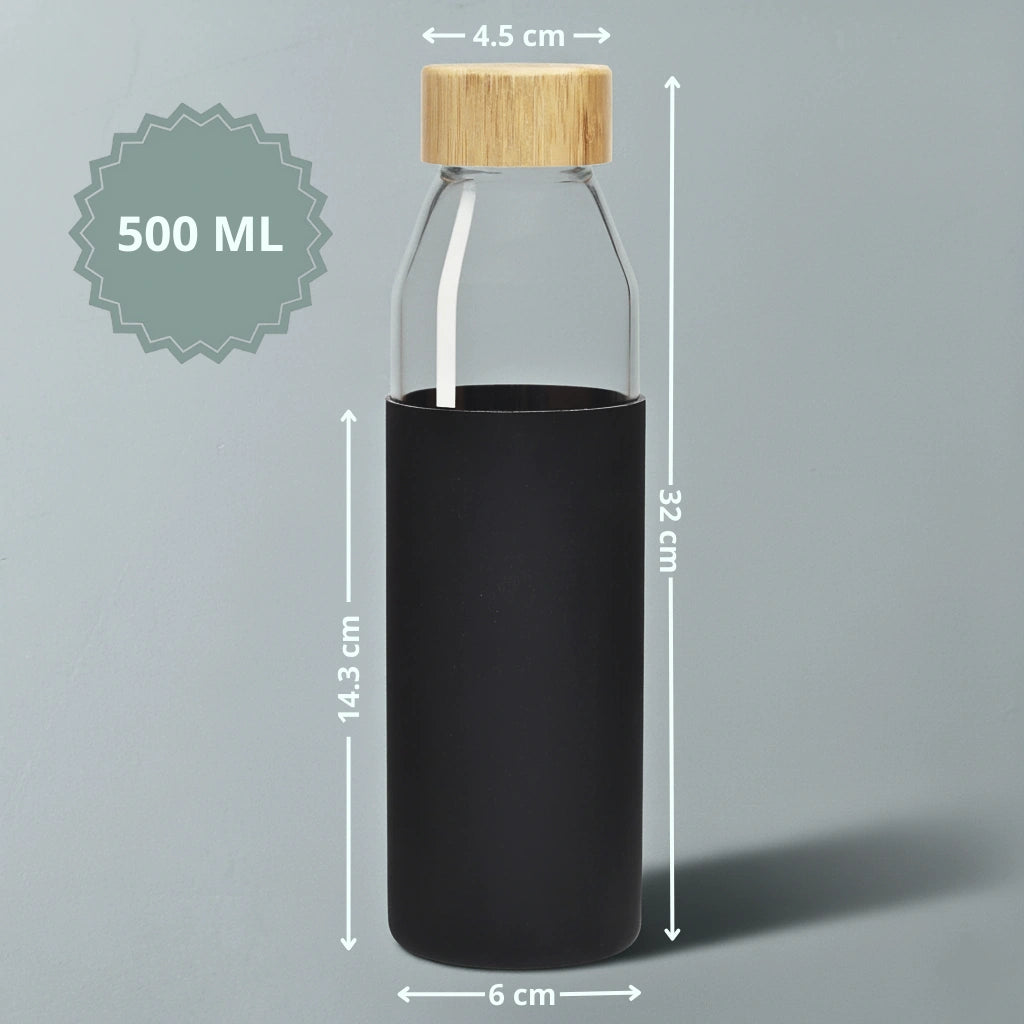 Sticla borosilicata 500ml pentru apa, suc, ceai, cafea, cu dimensiuni de 6 cm la baza, 32 cm inaltimea si 14.3 cm inaltimea husei de silicon.
