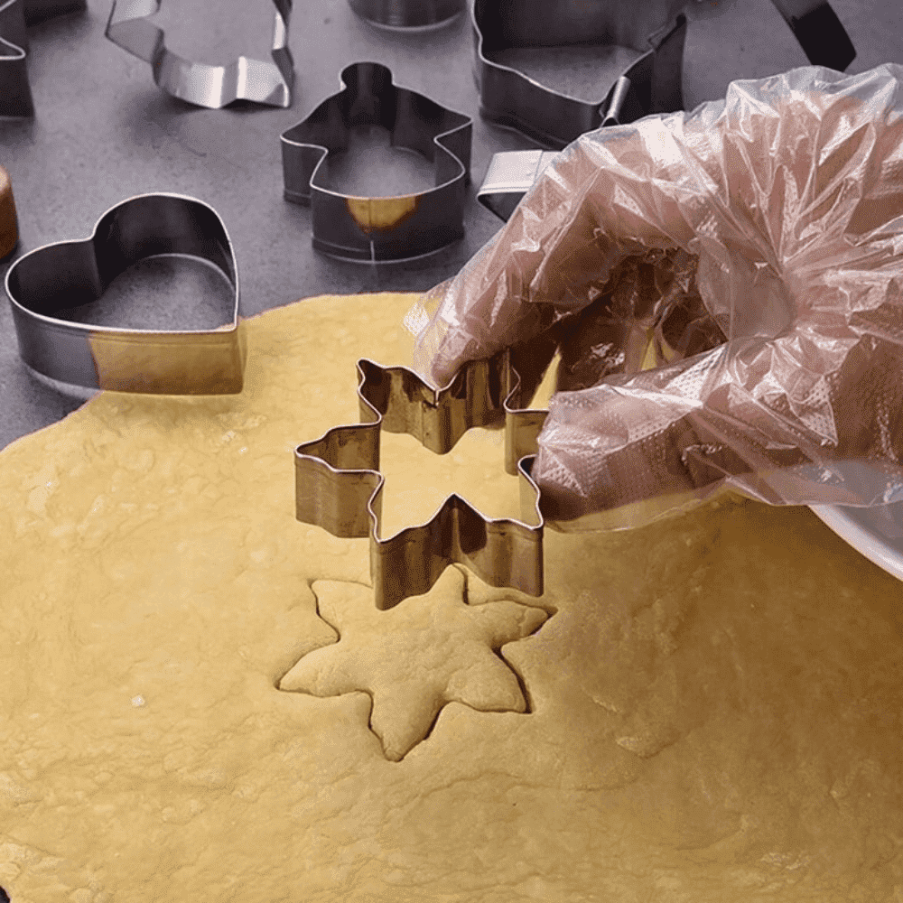 Forme pentru Fursecuri Craciun Koken.ro, Otel inoxidabil, Set 10 forme de taiat prajituri, Model Craciun, Argintiu - köken