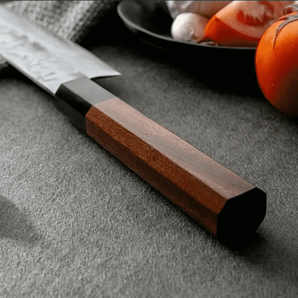 Cutit Japonez Profesional, Lama ultra ascutita si anti-lipire 20 cm, pentru Sushi, Feliere si Taiere Precisa, Cutit  japonez bucatarie din Otel inoxidabil/ Lemn